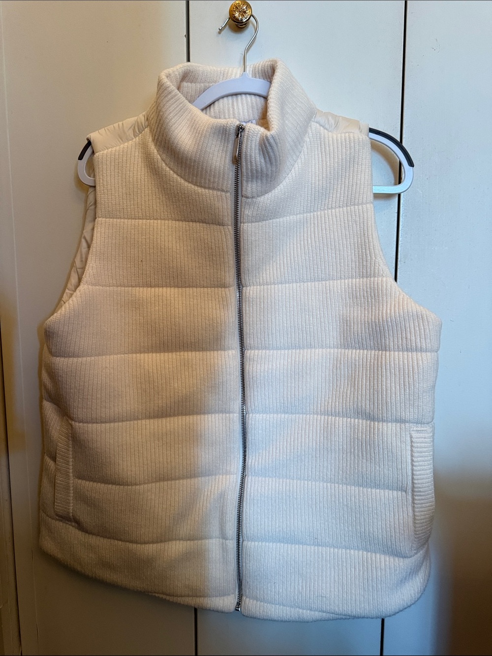 Sleeveless Knit Vest in Cream with Stand Collar